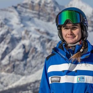 Carola Manaigo – Ski Instructor – Azzurra Ski School – Cortina d’Ampezzo Carola Manaigo - Ski Instructor - Azzurra Ski School - Cortina d'Ampezzo