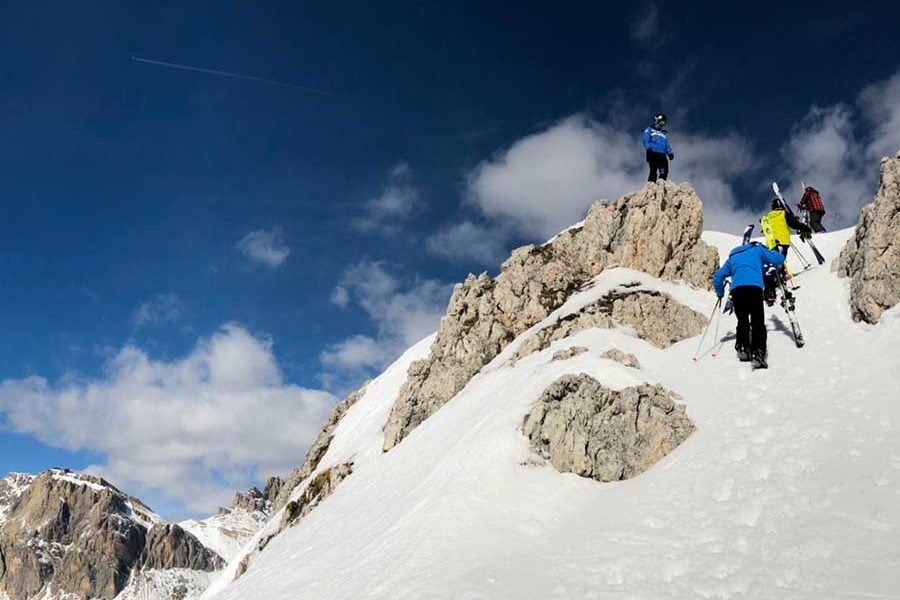 Scuola Sci Azzurra – Cortina d’Ampezzo – Belluno – Dolomiti Scuola Sci Azzurra - Cortina d'Ampezzo - Belluno - Dolomiti