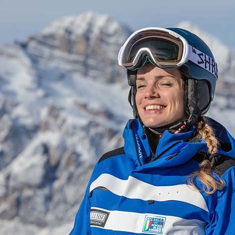 Rachele Menardi – Ski Instructor – Azzurra Ski School – Cortina d’Ampezzo Rachele Menardi - Ski Instructor - Azzurra Ski School - Cortina d'Ampezzo