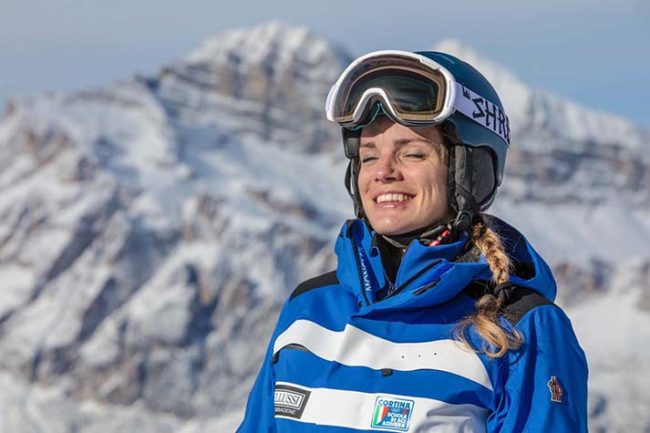 Rachele Menardi- Maestro Sci – Scuola Sci Azzurra – Cortina d’Ampezzo Rachele Menardi- Maestro Sci - Scuola Sci Azzurra - Cortina d'Ampezzo
