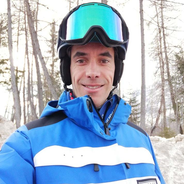 Walter Sartori – Ski Instructor – Azzurra Ski School – Cortina d’Ampezzo Walter Sartori - Ski Instructor - Azzurra Ski School - Cortina d'Ampezzo