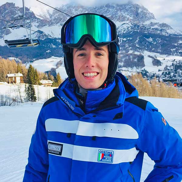 Nicolò Gaffarini – Ski Instructor – Scuola Sci Azzurra – Cortina d’Ampezzo Nicolò Gaffarini - Ski Instructor - Scuola Sci Azzurra - Cortina d'Ampezzo